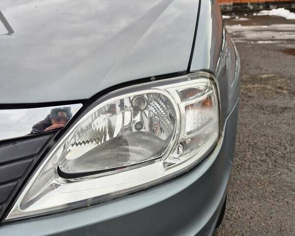 Серый Дачия Logan MCV, объемом двигателя 1.6 л и пробегом 174 тыс. км за 5950 $, фото 31 на Automoto.ua