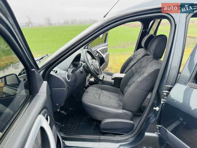 Серый Дачия Logan MCV, объемом двигателя 1.6 л и пробегом 78 тыс. км за 8200 $, фото 7 на Automoto.ua