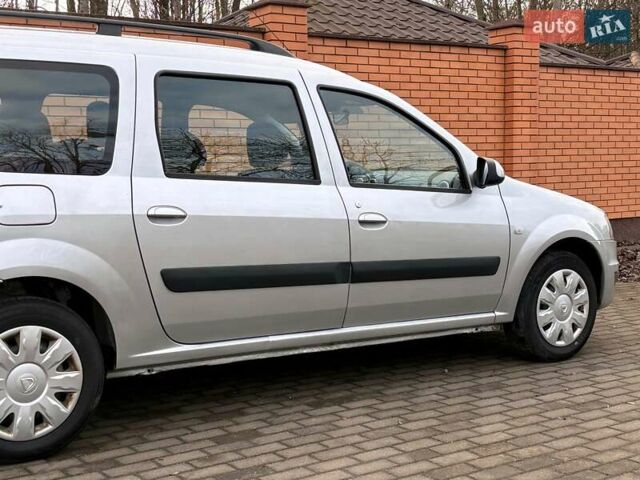 Серый Дачия Logan MCV, объемом двигателя 1.6 л и пробегом 173 тыс. км за 6649 $, фото 51 на Automoto.ua