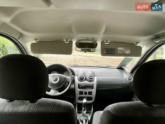 Сірий Дачія Logan MCV, об'ємом двигуна 1.6 л та пробігом 168 тис. км за 6800 $, фото 88 на Automoto.ua