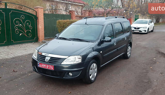 Серый Дачия Logan MCV, объемом двигателя 1.6 л и пробегом 180 тыс. км за 6650 $, фото 7 на Automoto.ua