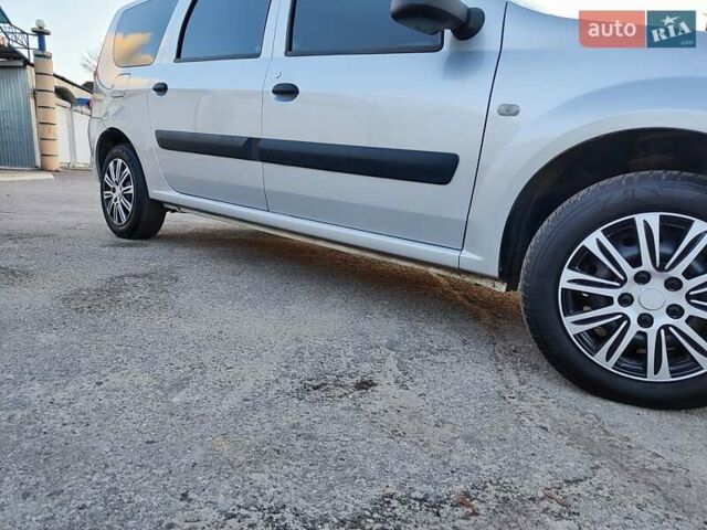 Серый Дачия Logan MCV, объемом двигателя 1.6 л и пробегом 219 тыс. км за 5900 $, фото 15 на Automoto.ua