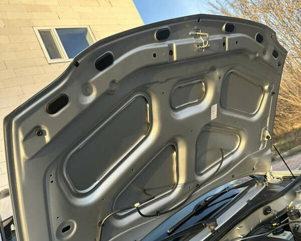 Сірий Дачія Logan MCV, об'ємом двигуна 1.6 л та пробігом 172 тис. км за 6150 $, фото 37 на Automoto.ua