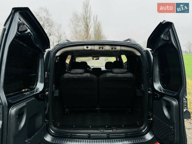 Серый Дачия Logan MCV, объемом двигателя 1.6 л и пробегом 78 тыс. км за 8200 $, фото 14 на Automoto.ua