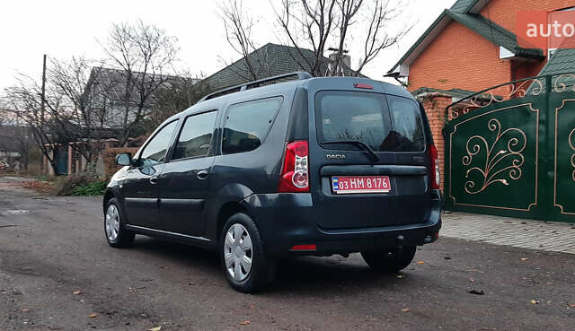 Серый Дачия Logan MCV, объемом двигателя 1.6 л и пробегом 180 тыс. км за 6650 $, фото 1 на Automoto.ua