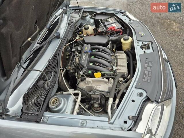 Серый Дачия Logan MCV, объемом двигателя 1.6 л и пробегом 174 тыс. км за 5950 $, фото 9 на Automoto.ua