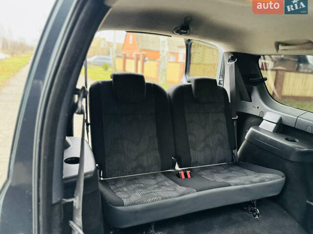 Серый Дачия Logan MCV, объемом двигателя 1.6 л и пробегом 78 тыс. км за 8200 $, фото 11 на Automoto.ua