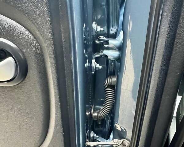 Сірий Дачія Logan MCV, об'ємом двигуна 1.6 л та пробігом 168 тис. км за 6800 $, фото 58 на Automoto.ua