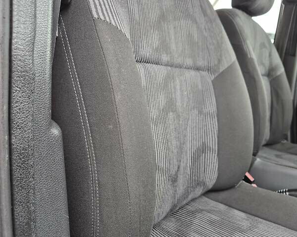 Серый Дачия Logan MCV, объемом двигателя 1.6 л и пробегом 174 тыс. км за 5950 $, фото 83 на Automoto.ua