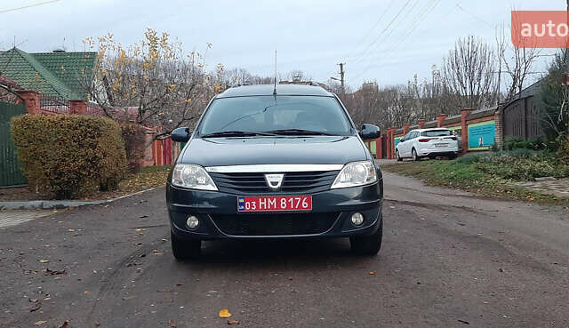 Серый Дачия Logan MCV, объемом двигателя 1.6 л и пробегом 180 тыс. км за 6650 $, фото 12 на Automoto.ua