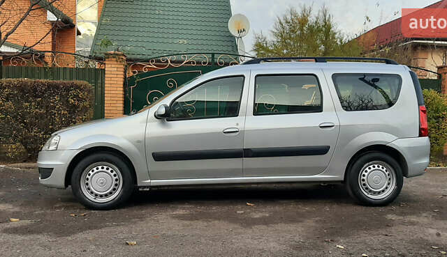 Сірий Дачія Logan MCV, об'ємом двигуна 1.6 л та пробігом 219 тис. км за 6450 $, фото 3 на Automoto.ua