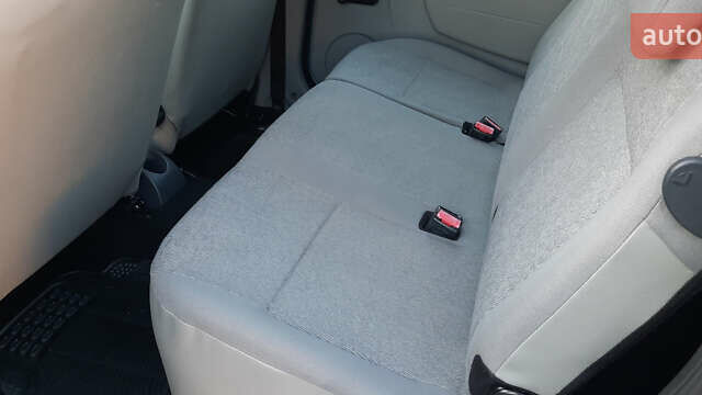 Дачия Logan MCV 2011 в Немирове на Automoto.ua Серый Дачия Logan MCV, объемом двигателя 1.6 л и пробегом 188 тыс. км за 6100 $, фото 43 на Automoto.ua