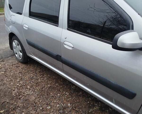 Серый Дачия Logan MCV, объемом двигателя 1.6 л и пробегом 162 тыс. км за 6700 $, фото 9 на Automoto.ua