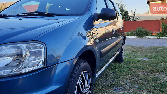 Дачия Logan MCV 2011 в Немирове на Automoto.ua Серый Дачия Logan MCV, объемом двигателя 1.6 л и пробегом 188 тыс. км за 6100 $, фото 31 на Automoto.ua