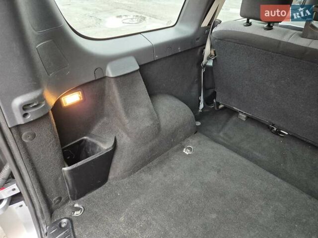 Серый Дачия Logan MCV, объемом двигателя 0 л и пробегом 182 тыс. км за 6950 $, фото 74 на Automoto.ua