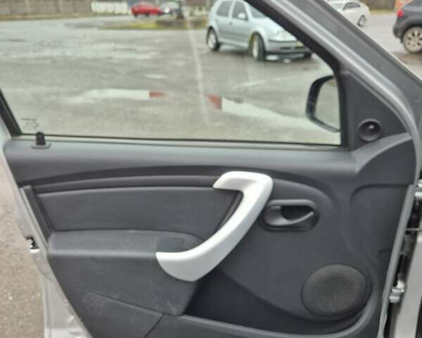 Серый Дачия Logan MCV, объемом двигателя 0 л и пробегом 182 тыс. км за 6950 $, фото 57 на Automoto.ua