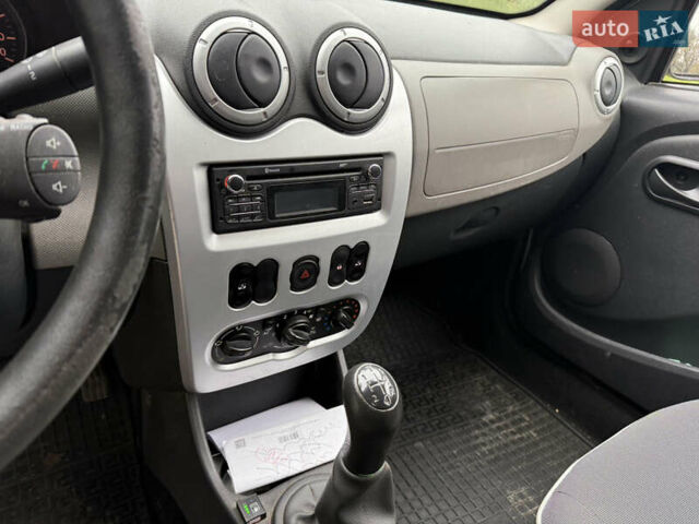Сірий Дачія Logan MCV, об'ємом двигуна 1.6 л та пробігом 226 тис. км за 6300 $, фото 8 на Automoto.ua