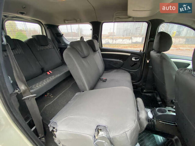 Серый Дачия Logan MCV, объемом двигателя 1.5 л и пробегом 192 тыс. км за 6500 $, фото 22 на Automoto.ua