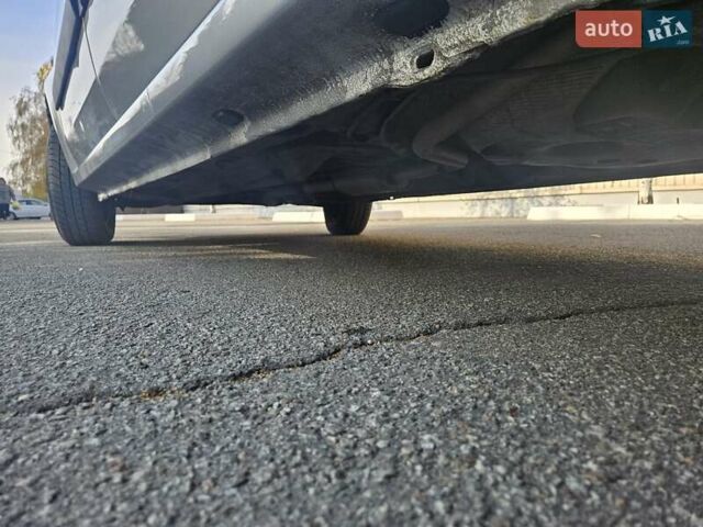 Серый Дачия Logan MCV, объемом двигателя 1.6 л и пробегом 196 тыс. км за 5850 $, фото 33 на Automoto.ua