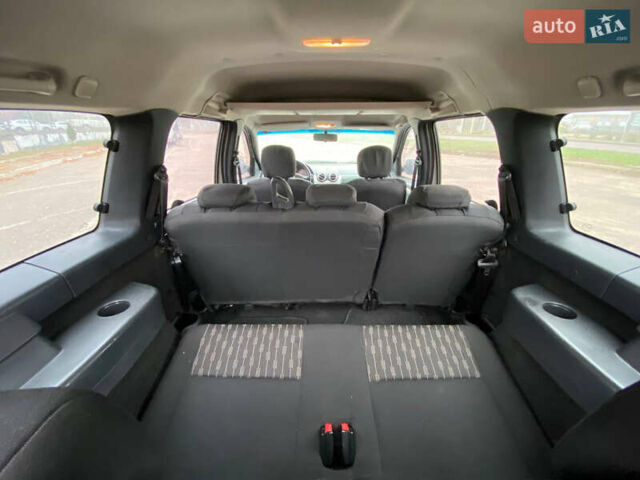 Серый Дачия Logan MCV, объемом двигателя 1.5 л и пробегом 192 тыс. км за 6500 $, фото 36 на Automoto.ua