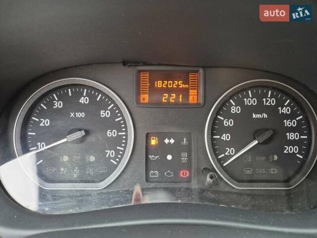 Серый Дачия Logan MCV, объемом двигателя 0 л и пробегом 182 тыс. км за 6950 $, фото 3 на Automoto.ua