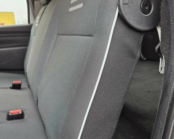 Серый Дачия Logan MCV, объемом двигателя 0 л и пробегом 182 тыс. км за 6950 $, фото 70 на Automoto.ua