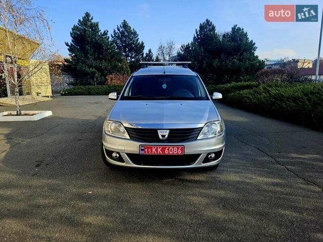 Серый Дачия Logan MCV, объемом двигателя 1.6 л и пробегом 196 тыс. км за 5850 $, фото 16 на Automoto.ua