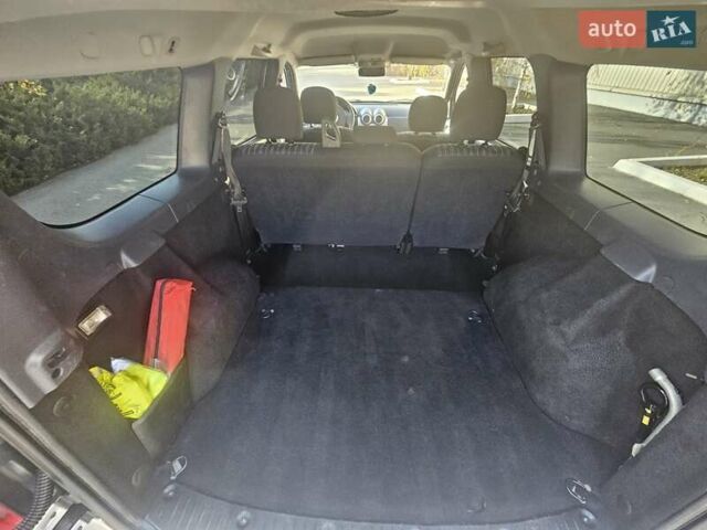 Серый Дачия Logan MCV, объемом двигателя 1.6 л и пробегом 196 тыс. км за 5850 $, фото 41 на Automoto.ua