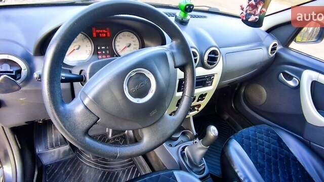 Серый Дачия Logan MCV, объемом двигателя 1.6 л и пробегом 224 тыс. км за 6800 $, фото 10 на Automoto.ua