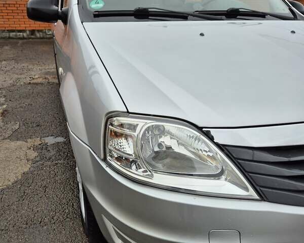 Серый Дачия Logan MCV, объемом двигателя 0 л и пробегом 182 тыс. км за 6950 $, фото 40 на Automoto.ua