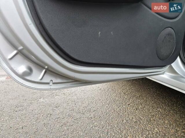 Серый Дачия Logan MCV, объемом двигателя 0 л и пробегом 182 тыс. км за 6950 $, фото 67 на Automoto.ua