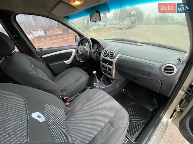 Серый Дачия Logan MCV, объемом двигателя 1.5 л и пробегом 192 тыс. км за 6500 $, фото 27 на Automoto.ua