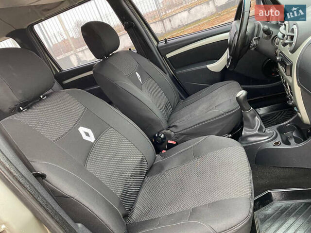 Серый Дачия Logan MCV, объемом двигателя 1.5 л и пробегом 192 тыс. км за 6500 $, фото 26 на Automoto.ua