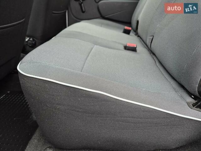 Серый Дачия Logan MCV, объемом двигателя 0 л и пробегом 182 тыс. км за 6950 $, фото 71 на Automoto.ua