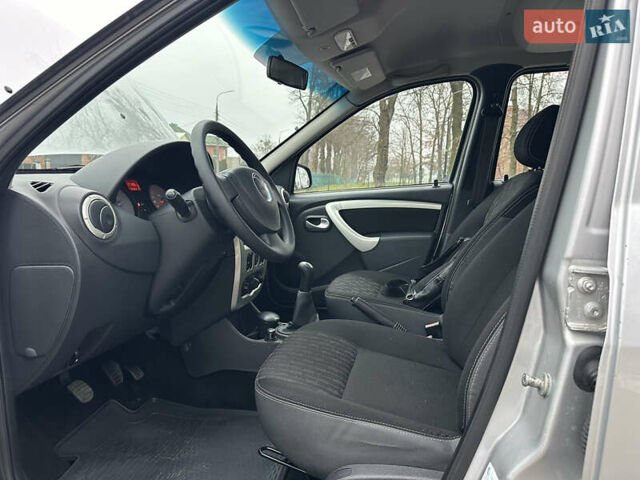 Серый Дачия Logan MCV, объемом двигателя 1.6 л и пробегом 138 тыс. км за 6999 $, фото 36 на Automoto.ua