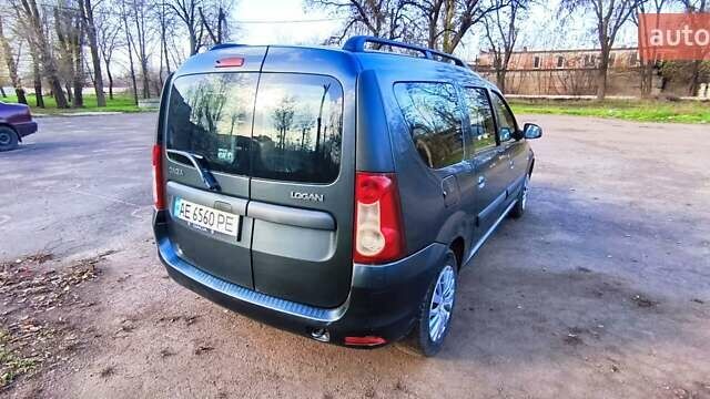 Серый Дачия Logan MCV, объемом двигателя 1.6 л и пробегом 224 тыс. км за 6800 $, фото 6 на Automoto.ua