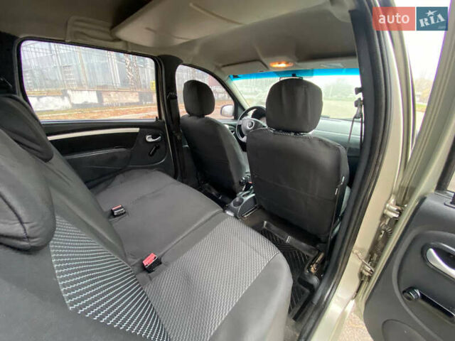 Серый Дачия Logan MCV, объемом двигателя 1.5 л и пробегом 192 тыс. км за 6500 $, фото 21 на Automoto.ua