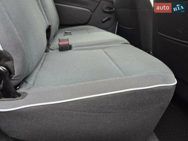 Серый Дачия Logan MCV, объемом двигателя 0 л и пробегом 182 тыс. км за 6950 $, фото 81 на Automoto.ua
