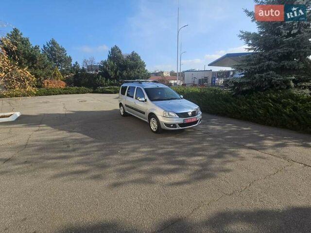Серый Дачия Logan MCV, объемом двигателя 1.6 л и пробегом 196 тыс. км за 5850 $, фото 91 на Automoto.ua