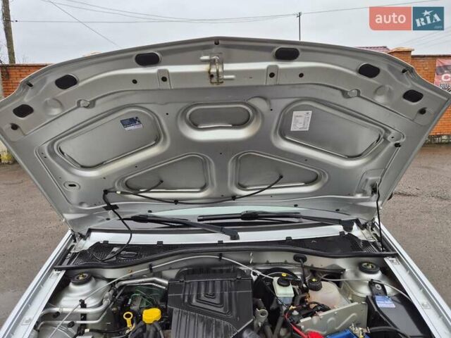 Серый Дачия Logan MCV, объемом двигателя 0 л и пробегом 182 тыс. км за 6950 $, фото 12 на Automoto.ua