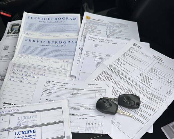 Серый Дачия Logan MCV, объемом двигателя 1.5 л и пробегом 211 тыс. км за 7900 $, фото 54 на Automoto.ua