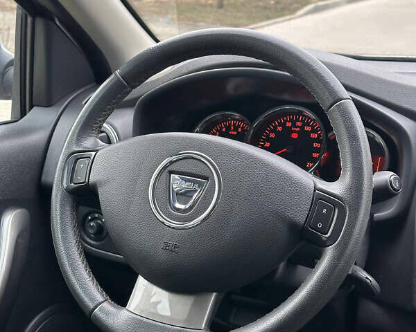 Серый Дачия Logan MCV, объемом двигателя 1.5 л и пробегом 211 тыс. км за 7900 $, фото 41 на Automoto.ua