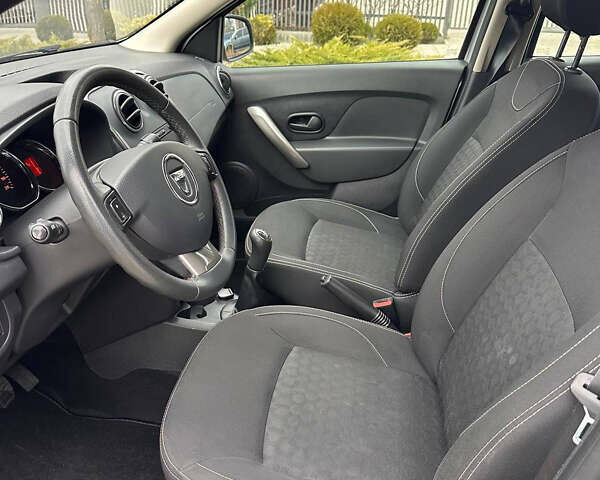 Серый Дачия Logan MCV, объемом двигателя 1.5 л и пробегом 211 тыс. км за 7900 $, фото 24 на Automoto.ua