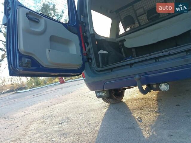 Синій Дачія Logan MCV, об'ємом двигуна 1.5 л та пробігом 180 тис. км за 4000 $, фото 5 на Automoto.ua