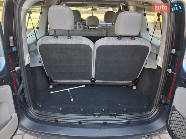 Синій Дачія Logan MCV, об'ємом двигуна 1.6 л та пробігом 238 тис. км за 5500 $, фото 32 на Automoto.ua