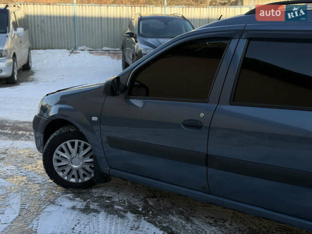 Синий Дачия Logan MCV, объемом двигателя 1.6 л и пробегом 160 тыс. км за 5350 $, фото 12 на Automoto.ua