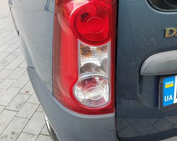 Синий Дачия Logan MCV, объемом двигателя 1.6 л и пробегом 194 тыс. км за 5400 $, фото 33 на Automoto.ua