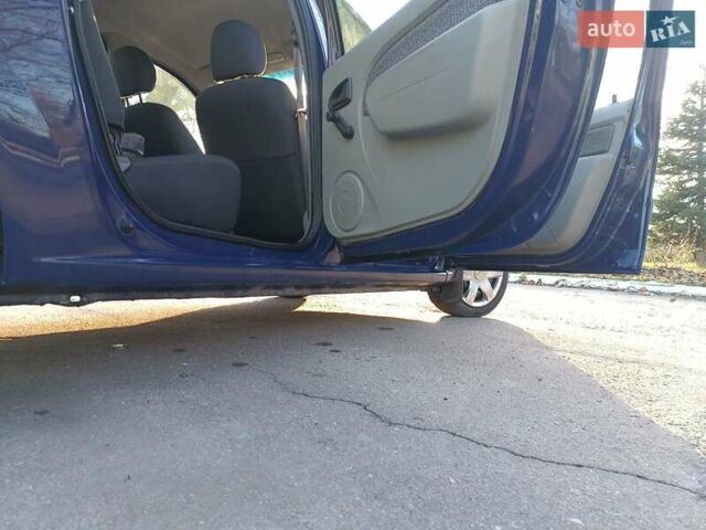 Синій Дачія Logan MCV, об'ємом двигуна 1.5 л та пробігом 180 тис. км за 4000 $, фото 15 на Automoto.ua