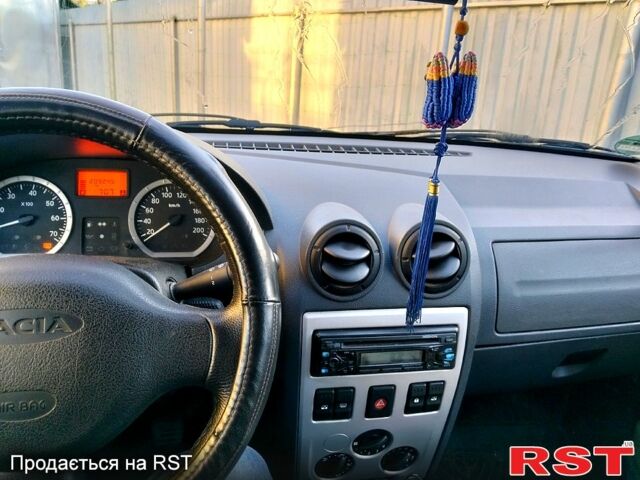 Синій Дачія Logan MCV, об'ємом двигуна 1.6 л та пробігом 210 тис. км за 4100 $, фото 6 на Automoto.ua