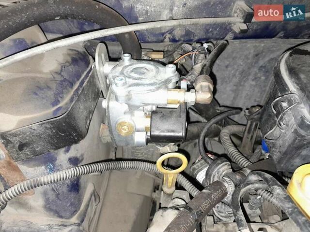 Синий Дачия Logan MCV, объемом двигателя 1.4 л и пробегом 191 тыс. км за 3500 $, фото 8 на Automoto.ua